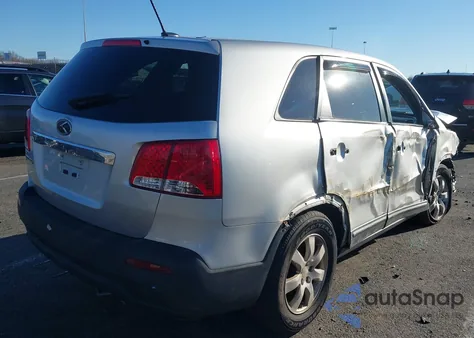 2012 Kia Sorento Lx из США, поврежденный, VIN 5XYKT3A18CG195501